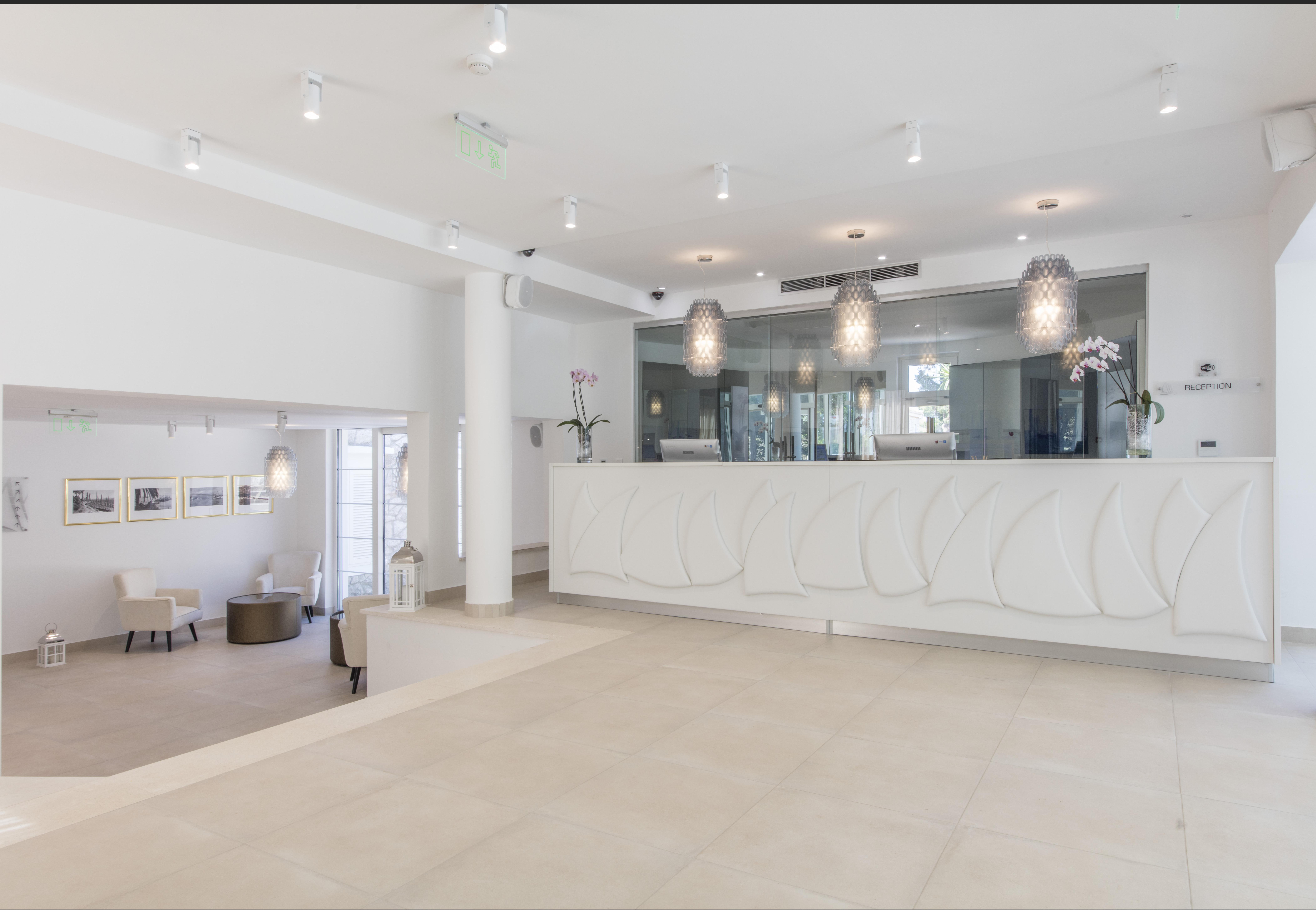 Apartments Bellevue Оребич Экстерьер фото